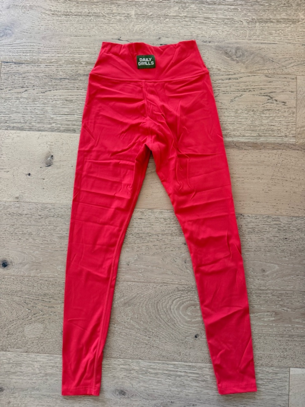 Daily Drills Women’s Bright Red High-Waist Leggings Size Small Worn Once